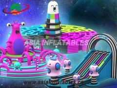 Customized Colourful Art-Zoo Inflatable Theme Park with wholesale price